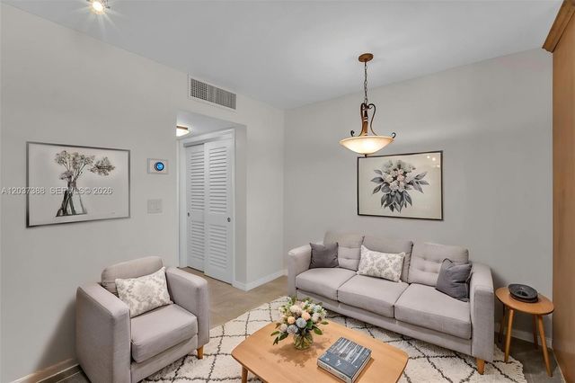 901 S Surf Rd 506, Hollywood, FL 33019