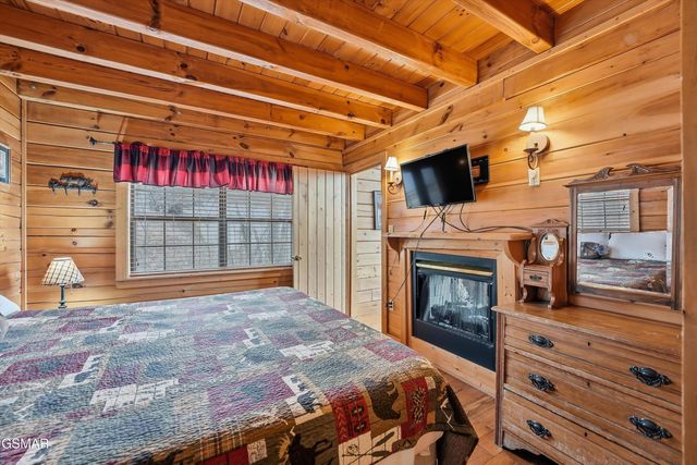 2856 Eagle Crest Way, Sevierville, TN 37876