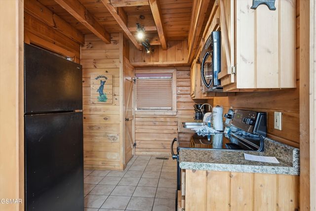 2856 Eagle Crest Way, Sevierville, TN 37876