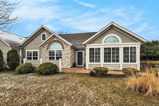 2923 Villa Lane, Sodus Twp, MI 49022