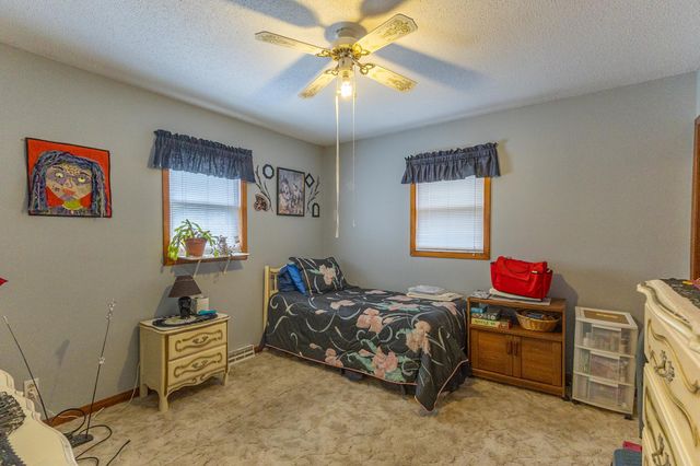 3006 Roosevelt Road SE, Bemidji, MN 56601