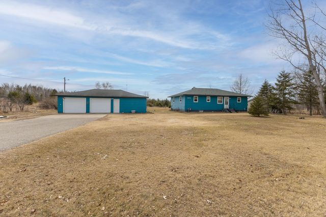 3006 Roosevelt Road SE, Bemidji, MN 56601