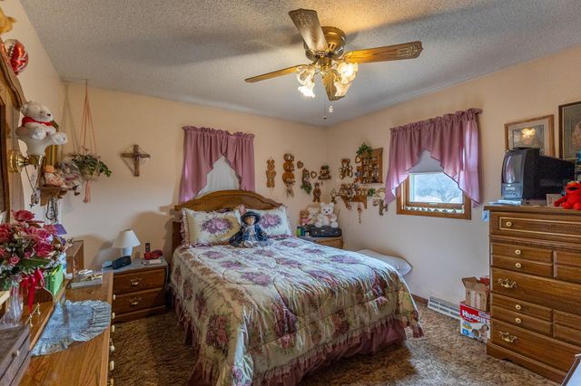 3006 Roosevelt Road SE, Bemidji, MN 56601