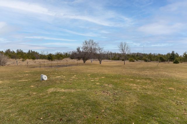 3006 Roosevelt Road SE, Bemidji, MN 56601