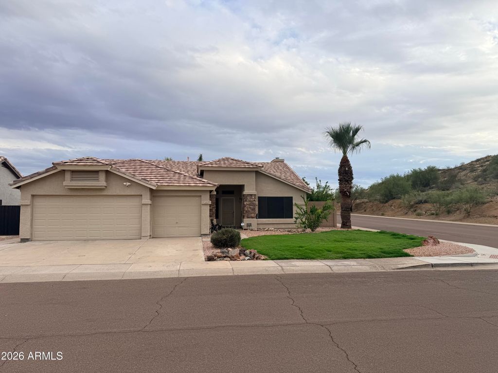 1603 E RUNION Drive, Phoenix, AZ 85024