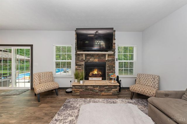 2320 Bridgewater Drive, Batavia Twp, OH 45103