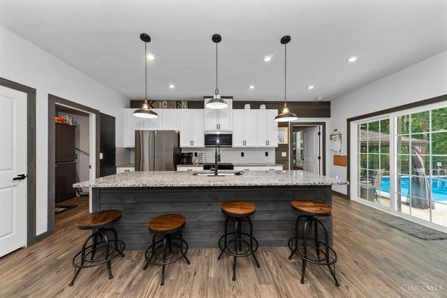 2320 Bridgewater Drive, Batavia Twp, OH 45103