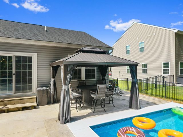 2320 Bridgewater Drive, Batavia Twp, OH 45103
