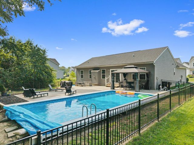 2320 Bridgewater Drive, Batavia Twp, OH 45103