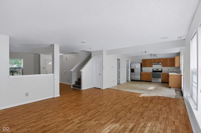 8827 Youngs Creek Lane, Camby, IN 46113