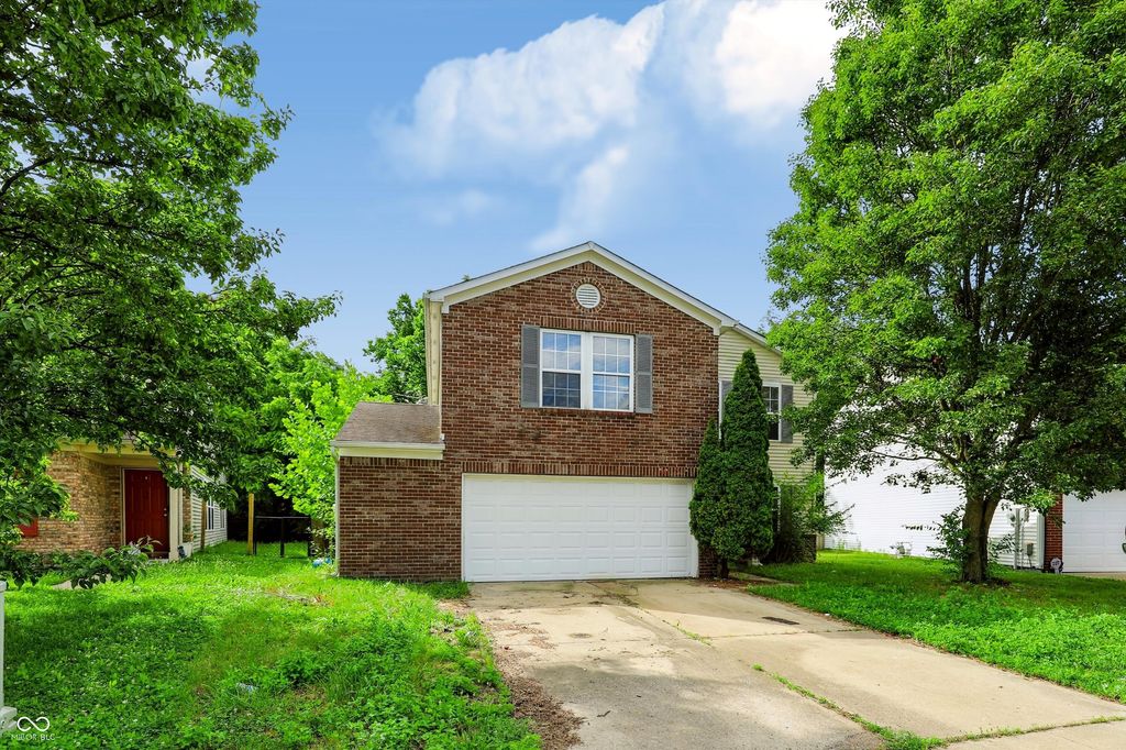 8827 Youngs Creek Lane, Camby, IN 46113