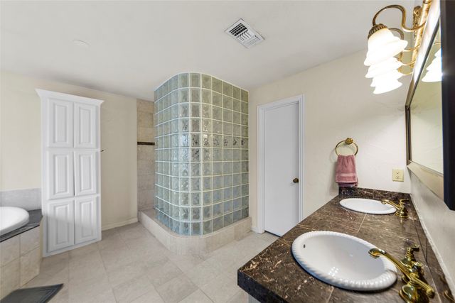 3220 Miracle Lane, Flower Mound, TX 75022