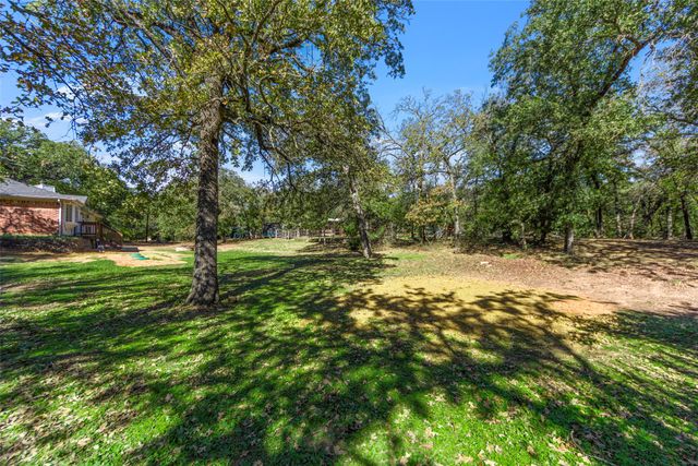 3220 Miracle Lane, Flower Mound, TX 75022