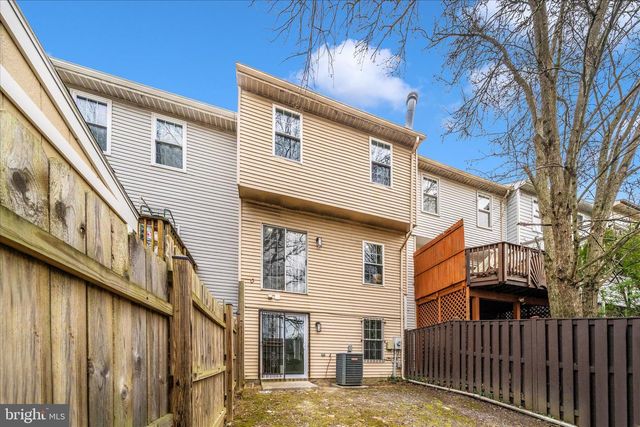 7411 SHADY GLEN TER, Capitol Heights, MD 20743