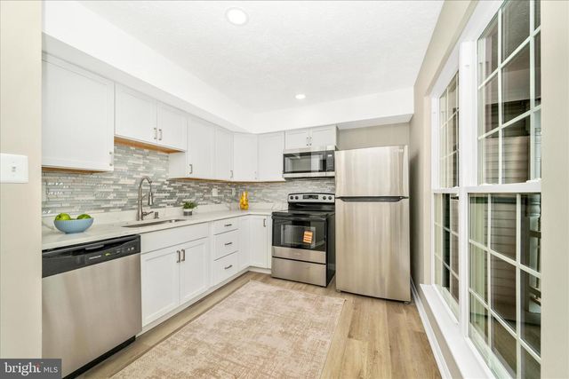 7411 SHADY GLEN TER, Capitol Heights, MD 20743