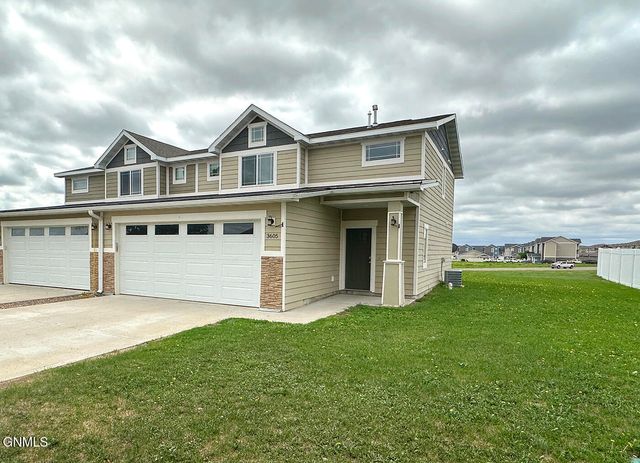 3605 9th Avenue NE, Watford City, ND 58854 property photo