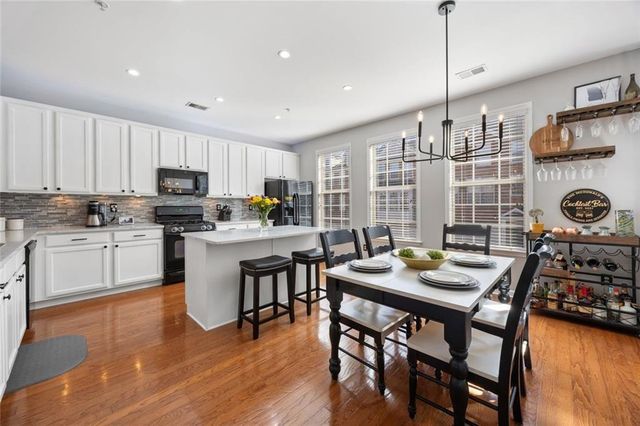 4728 Creekside Villas SE Way, Smyrna, GA 30082