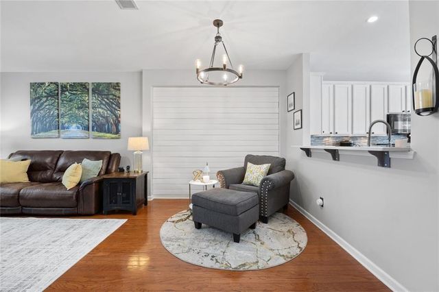 4728 Creekside Villas SE Way, Smyrna, GA 30082