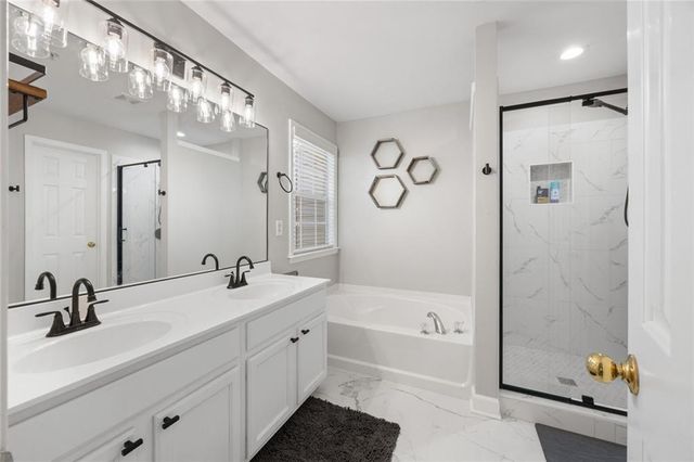 4728 Creekside Villas SE Way, Smyrna, GA 30082