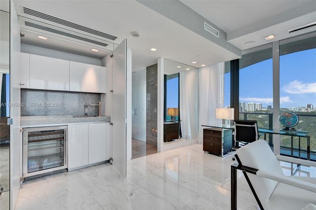 19575 Collins Avenue 16, Sunny Isles Beach, FL 33160