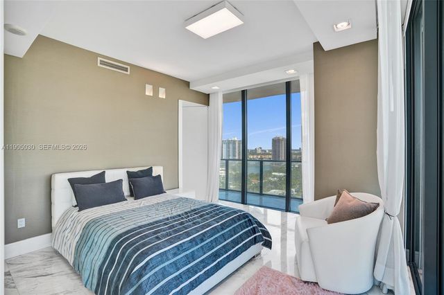 19575 Collins Avenue 16, Sunny Isles Beach, FL 33160