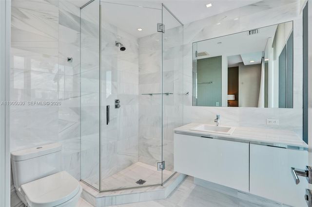 19575 Collins Avenue 16, Sunny Isles Beach, FL 33160