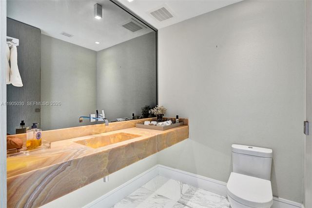 19575 Collins Avenue 16, Sunny Isles Beach, FL 33160