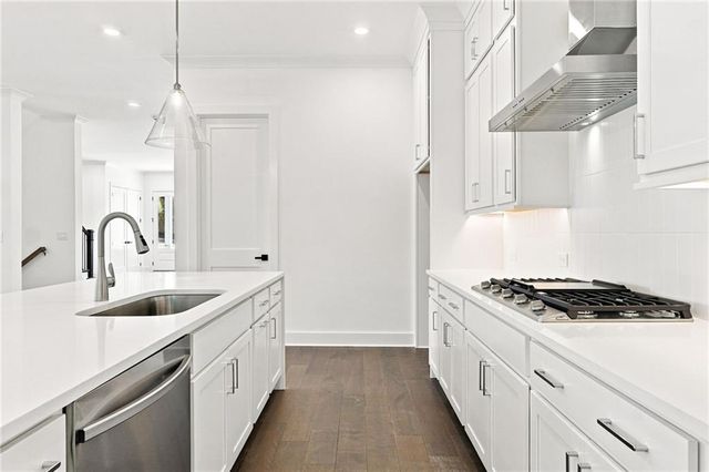 3050 Kara Court, Roswell, GA 30076