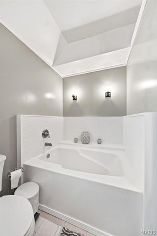 329 Lakeview Road, Old Monroe, MO 63369