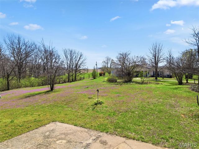 329 Lakeview Road, Old Monroe, MO 63369