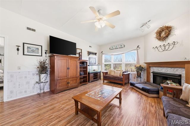 329 Lakeview Road, Old Monroe, MO 63369