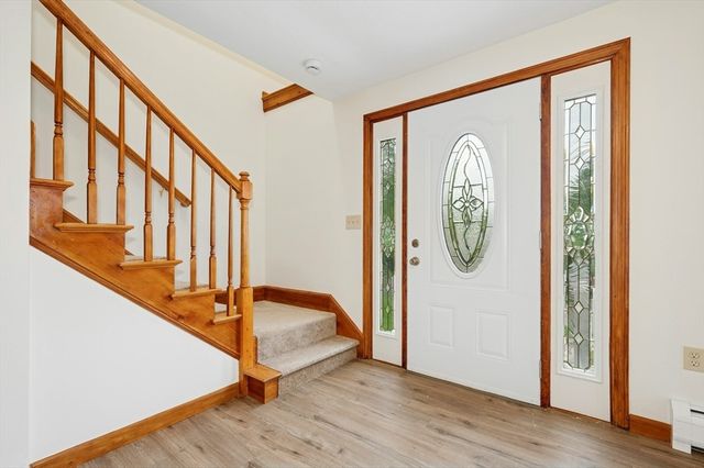 45 Dillon St, Worcester, MA 01604