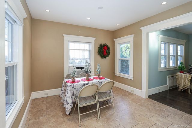 35 Francis Terrace, Glen Cove, NY 11542