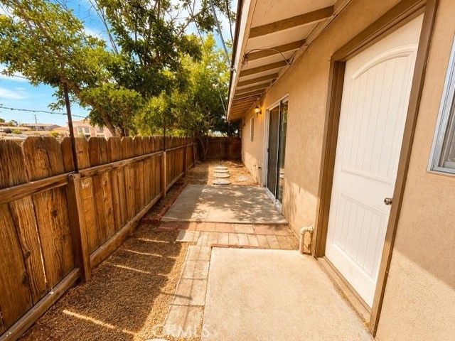 19140 US Highway 18, Apple Valley, CA 92307