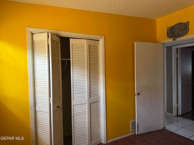 10016 JAMAICA Street, El Paso, TX 79924