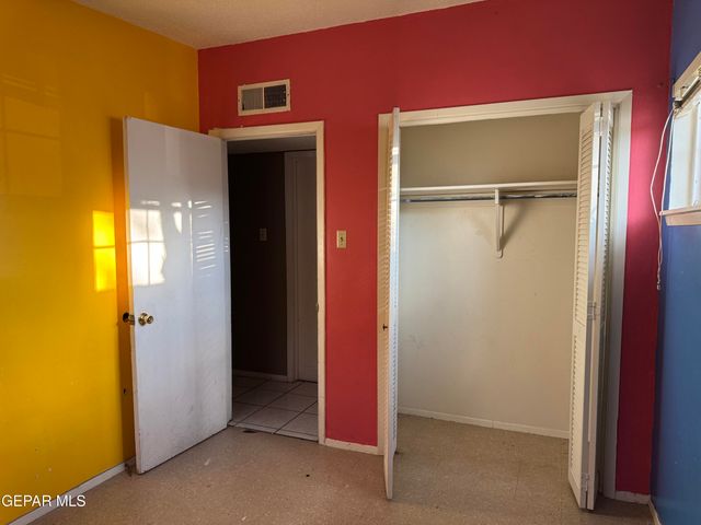 10016 JAMAICA Street, El Paso, TX 79924