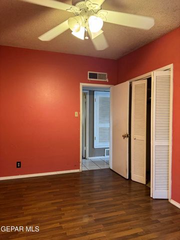 10016 JAMAICA Street, El Paso, TX 79924