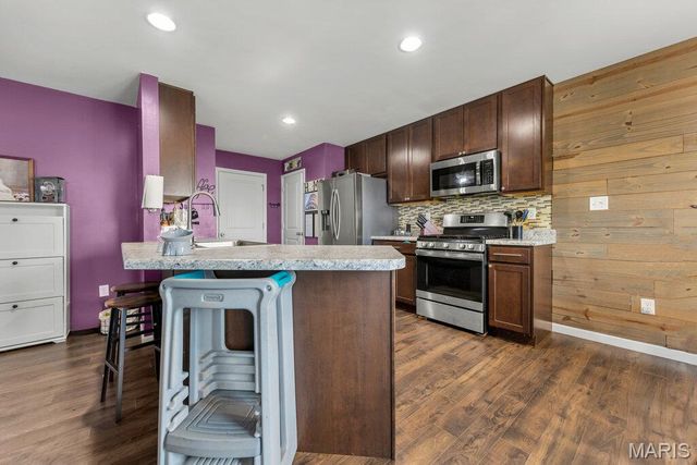 346 Charlestowne Place Drive, St Charles, MO 63301