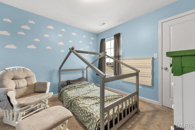 346 Charlestowne Place Drive, St Charles, MO 63301