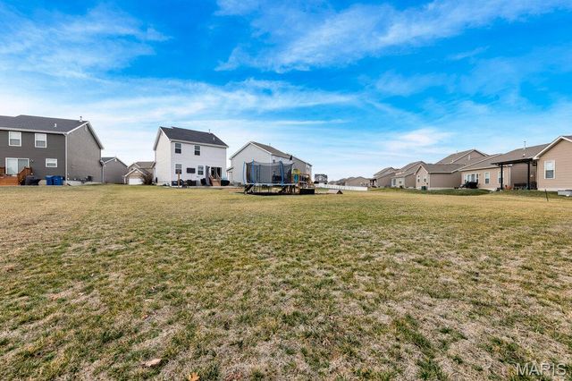 346 Charlestowne Place Drive, St Charles, MO 63301