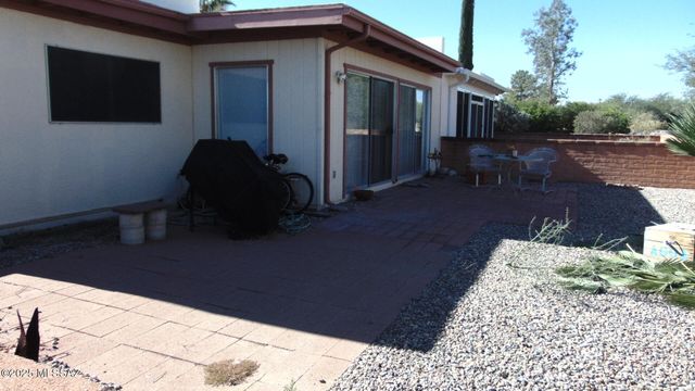 315 E Paseo Azul, Green Valley, AZ 85614