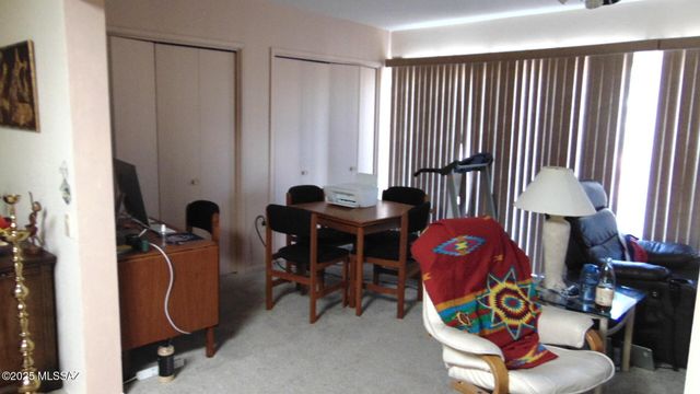 315 E Paseo Azul, Green Valley, AZ 85614