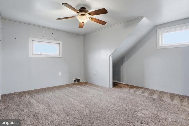 139 SYLVAN DR, York, PA 17402