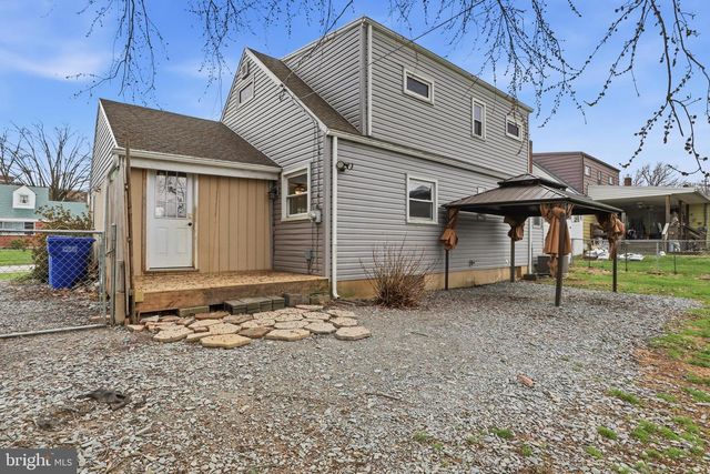 139 SYLVAN DR, York, PA 17402