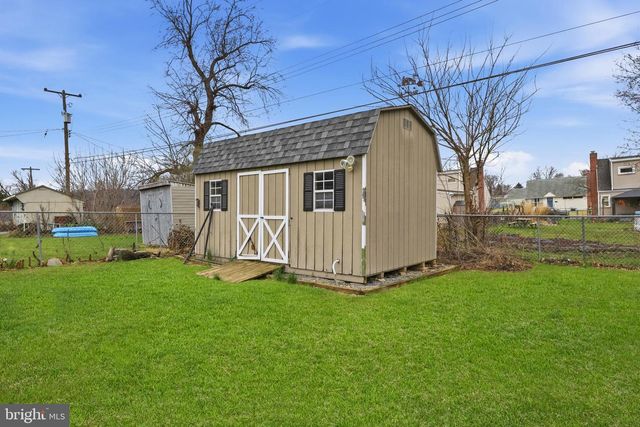 139 SYLVAN DR, York, PA 17402