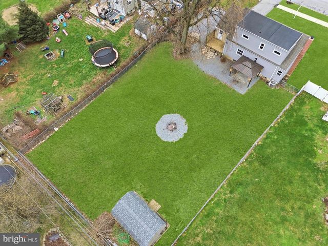 139 SYLVAN DR, York, PA 17402