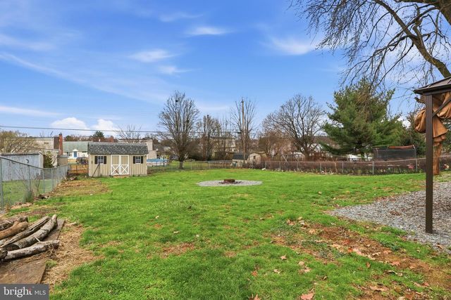 139 SYLVAN DR, York, PA 17402