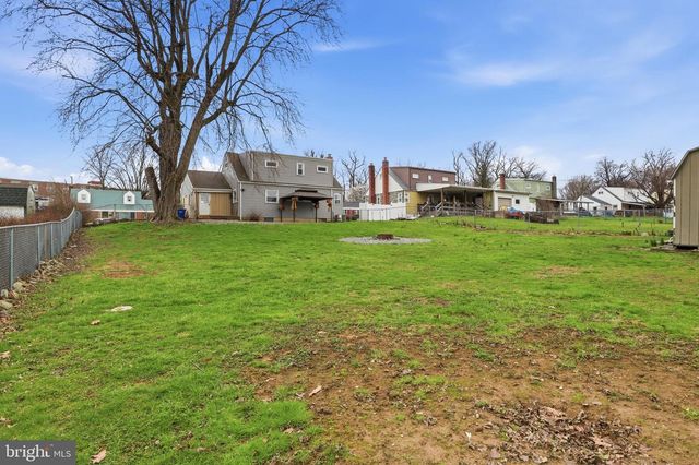 139 SYLVAN DR, York, PA 17402