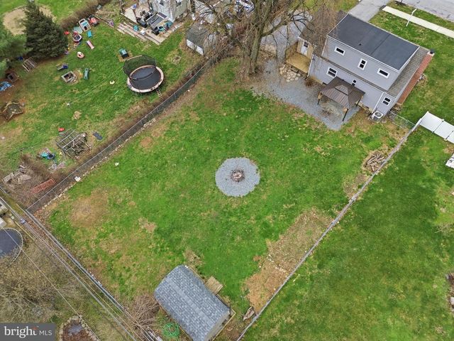 139 SYLVAN DR, York, PA 17402