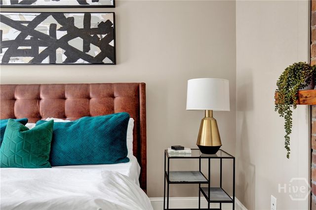 524 E Jones Street, Savannah, GA 31401